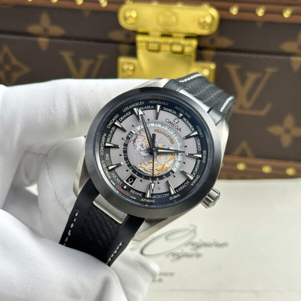 Đồng hồ Omega Aqua Terra Worldtimer Replica 11 màu xám máy cơ Thụy Sỹ nhà máy VS 43mm (2)