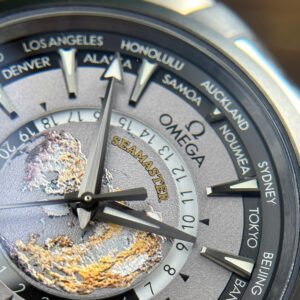 Đồng hồ Omega Aqua Terra Worldtimer Replica 11 màu xám máy cơ Thụy Sỹ nhà máy VS 43mm (2)