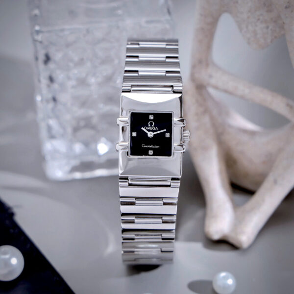 Đồng hồ Omega Constellation Quadra nữ dây kim loại máy Pin Nhật fake cao cấp 22x28mm