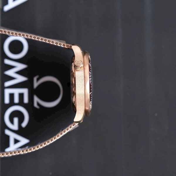 Đồng hồ Omega Seamaster nam vàng hồng máy cơ nhật giá rẻ 40mm