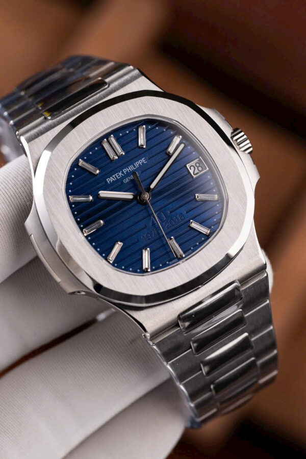 Đồng hồ Patek Philippe Nautilus 5711 Replica 11 bản kỉ niệm 40 năm nhà máy PPF 40mm (2)