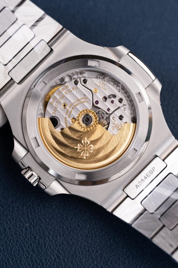 Đồng hồ Patek Philippe Nautilus 5711 mặt trắng Replica 11 máy khắc nhà máy BBF 40mm (2)