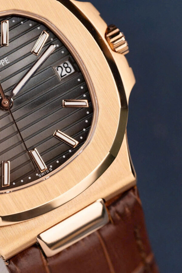 Đồng hồ Patek Philippe Nautilus 5711 mặt xám Replica 11 mạ vàng hồng máy khắc nhà máy BBF 40mm (2)