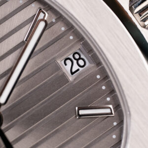 Đồng hồ Patek Philippe Nautilus 5711 mặt xám dây da chế tác máy khắc xưởng BBF 40mm (2)
