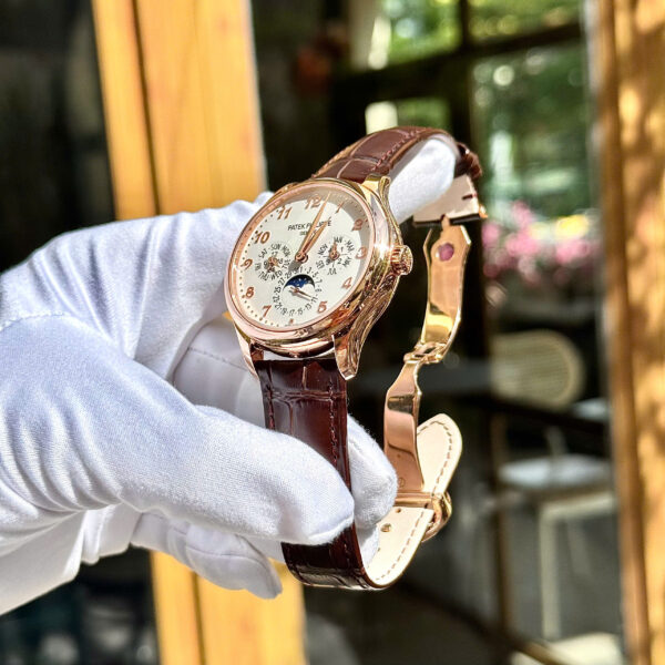 Đồng hồ Patek Philippe replica Grand Complications 5327 mặt trắng dây da nâu 39mm
