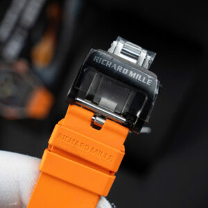 Đồng hồ Richard Mille RM65-01 màu cam Rep 11 vỏ carbon dây cao su 44.5×49 (2)
