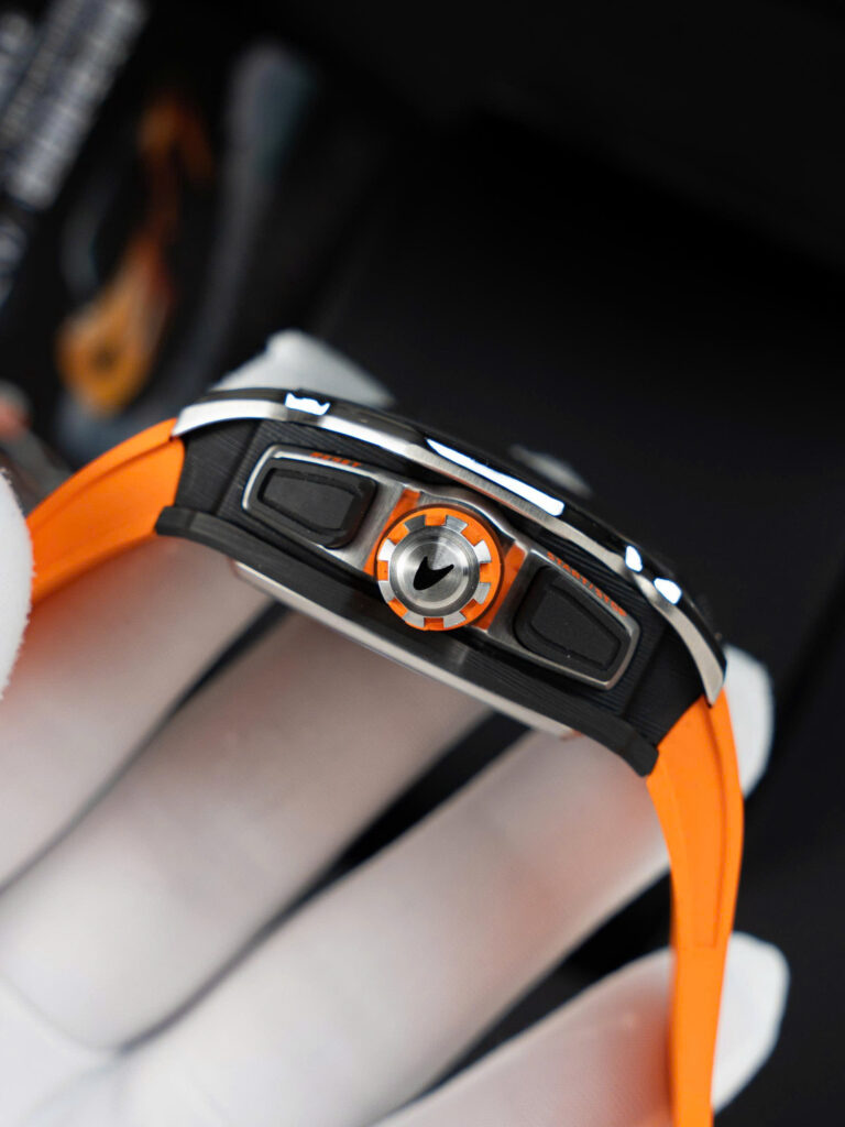 Đồng hồ Richard Mille RM65-01 màu cam Rep 11 vỏ carbon dây cao su 44.5×49 (2)