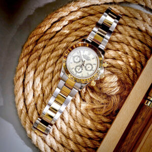 Đồng hồ Rolex Daytona Cosmograph demi vàng cọc dạ quang fake 11 40mm