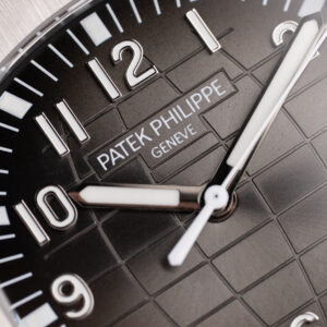 Patek Philippe Aquanaut 5167 Replica 11 mặt xám dây cao su tinh chỉnh nhà máy BBF 40mm (2)