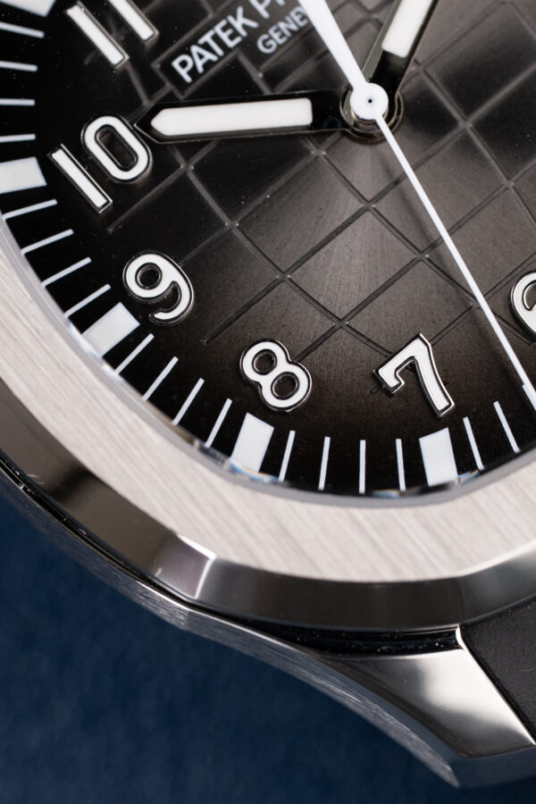 Patek Philippe Aquanaut 5167 Replica 11 mặt xám dây cao su tinh chỉnh nhà máy BBF 40mm (2)