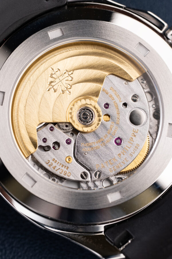 Patek Philippe Aquanaut 5167 Replica 11 mặt xám dây cao su tinh chỉnh nhà máy BBF 40mm (2)