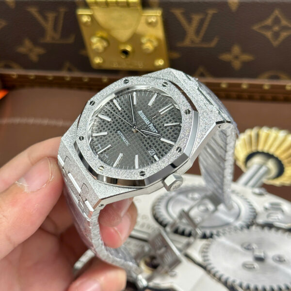 Đồng hồ Audemars Piguet Rep Cao Cấp Royal Oak 15410 Frosted mặt xám máy cơ tự động xưởng APS 41mm (2)