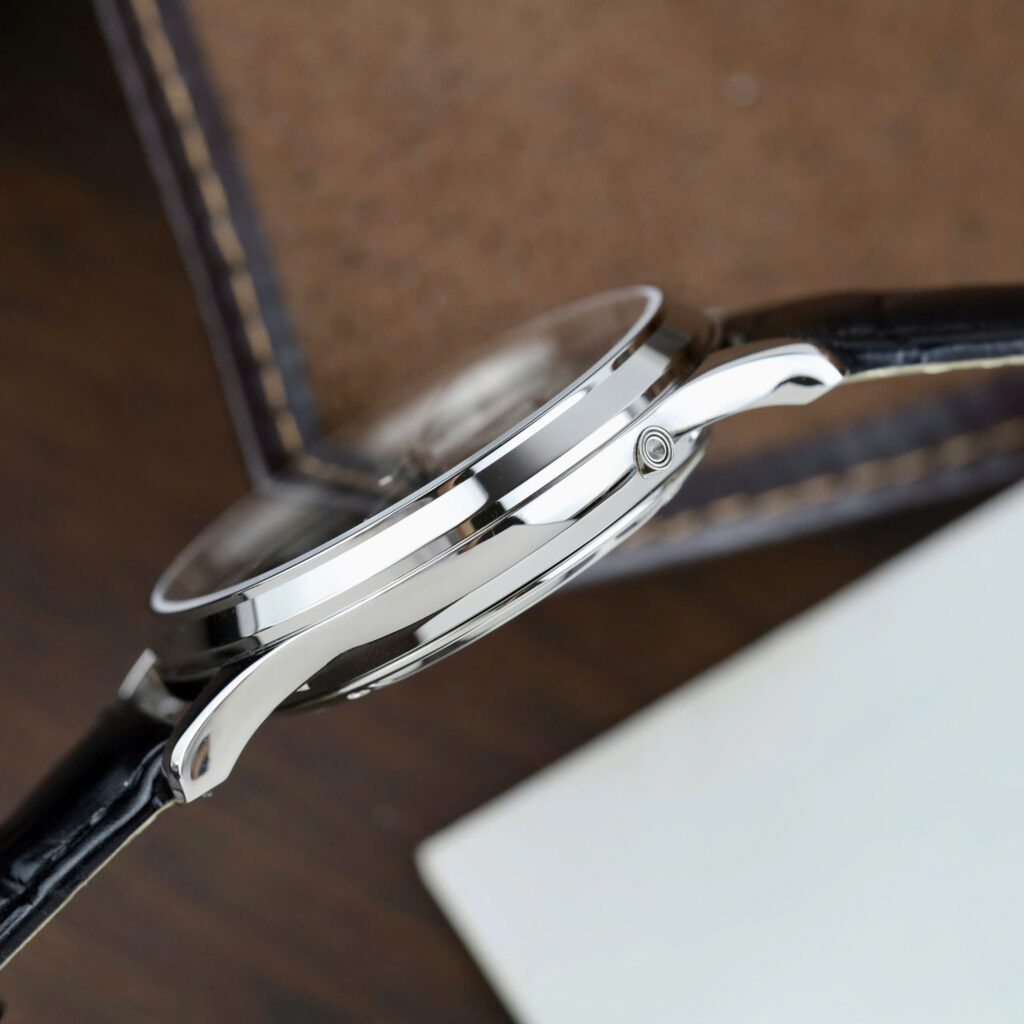Đồng hồ Jaeger LeCoultre Master Ultrathin Perpetual Calendar Replica 11 mặt đen dây da xưởng VR 39mm (2)