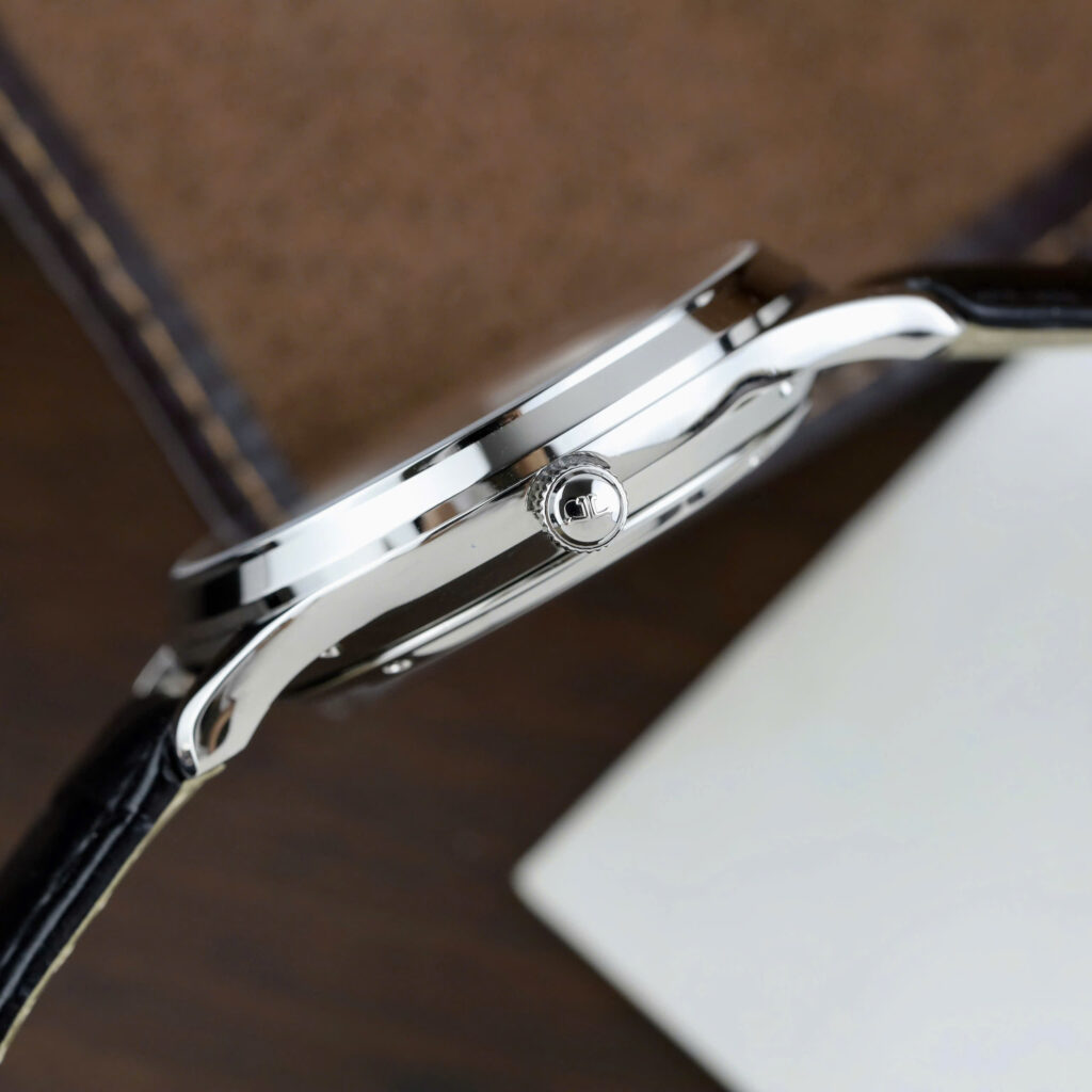 Đồng hồ Jaeger LeCoultre Master Ultrathin Perpetual Calendar Replica 11 mặt đen dây da xưởng VR 39mm (2)