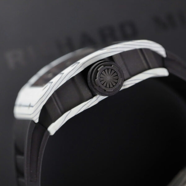 Đồng hồ Richard Mille RM35-01 Rep 11 vỏ carbon NTPT màu trắng nhà máy ZF 49,9x43mm (2)