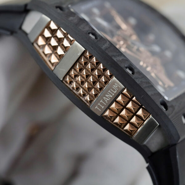 Đồng hồ Richard Mille Rep 11 RM66 Flying Tourbillon vỏ carbon dây cao su đen 42.7×49 (2)