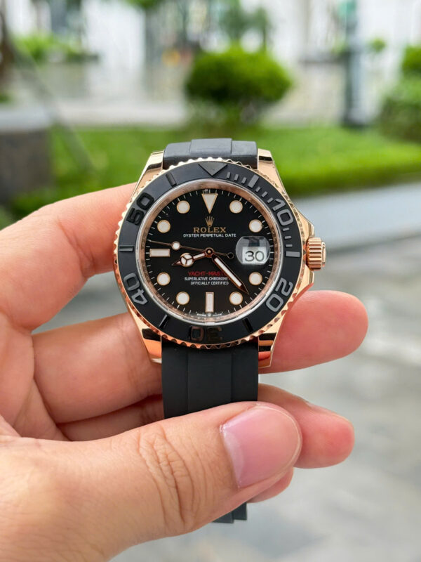 Đồng hồ Rolex Yacht-Master Rep 11 bọc vàng hồng 18K dây cao su 40mm (2)
