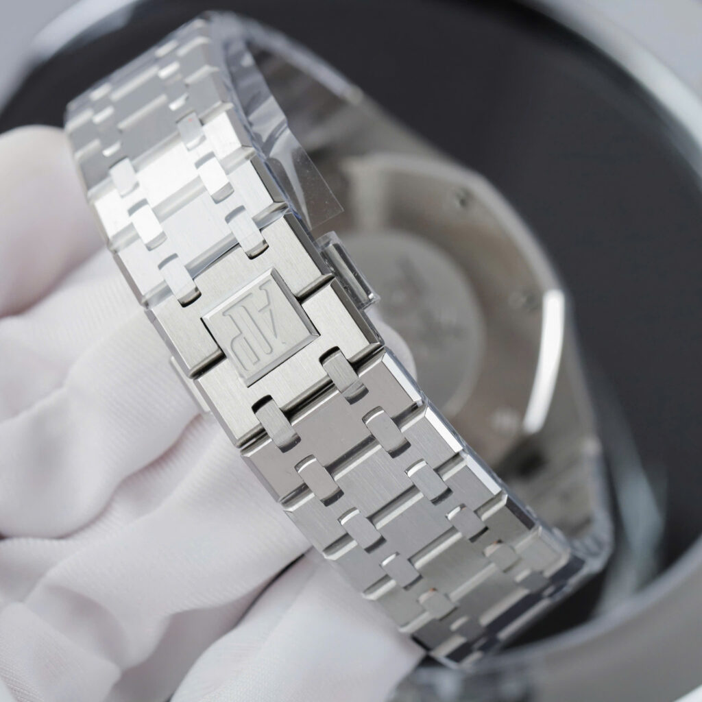 Đồng hồ Audemars Piguet Royal Oak Chronograph 26331ST Rep 11 nam mặt trắng nhà máy APS 41mm (2)