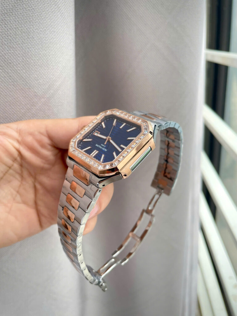 Đồng hồ Patek philippe 5821 nam demi mặt xanh đính đá baguette fake cao cấp 45mm