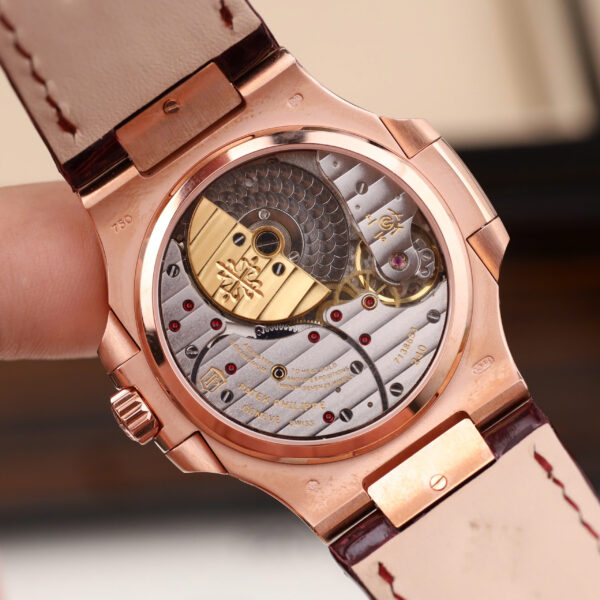 Đồng hồ nam Rep 11 Patek Philippe Nautilus 5724R bọc vàng thật + đính kim cương moissanite nhà máy GR 40mm (2)