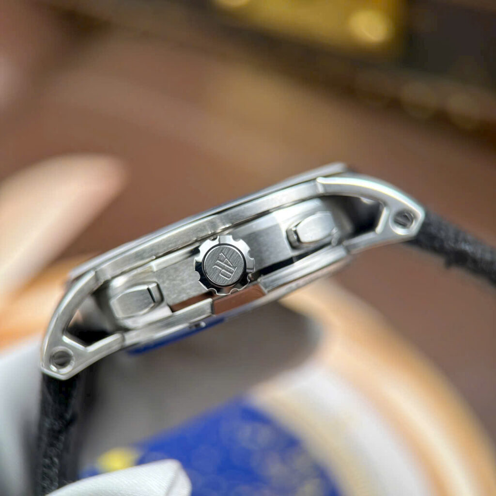 Đồng hồ Audemars Piguet Code 11.59 Rep cao cấp mặt số màu xanh khói dây da xưởng APS 41mm (1)