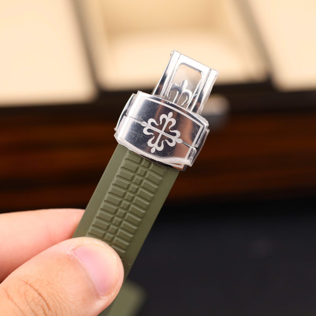 Đồng hồ Patek Philippe Aquanaut 5168 Replica 11 mặt xanh quân đôi tinh chỉnh nhà máy 42,2mm (2)