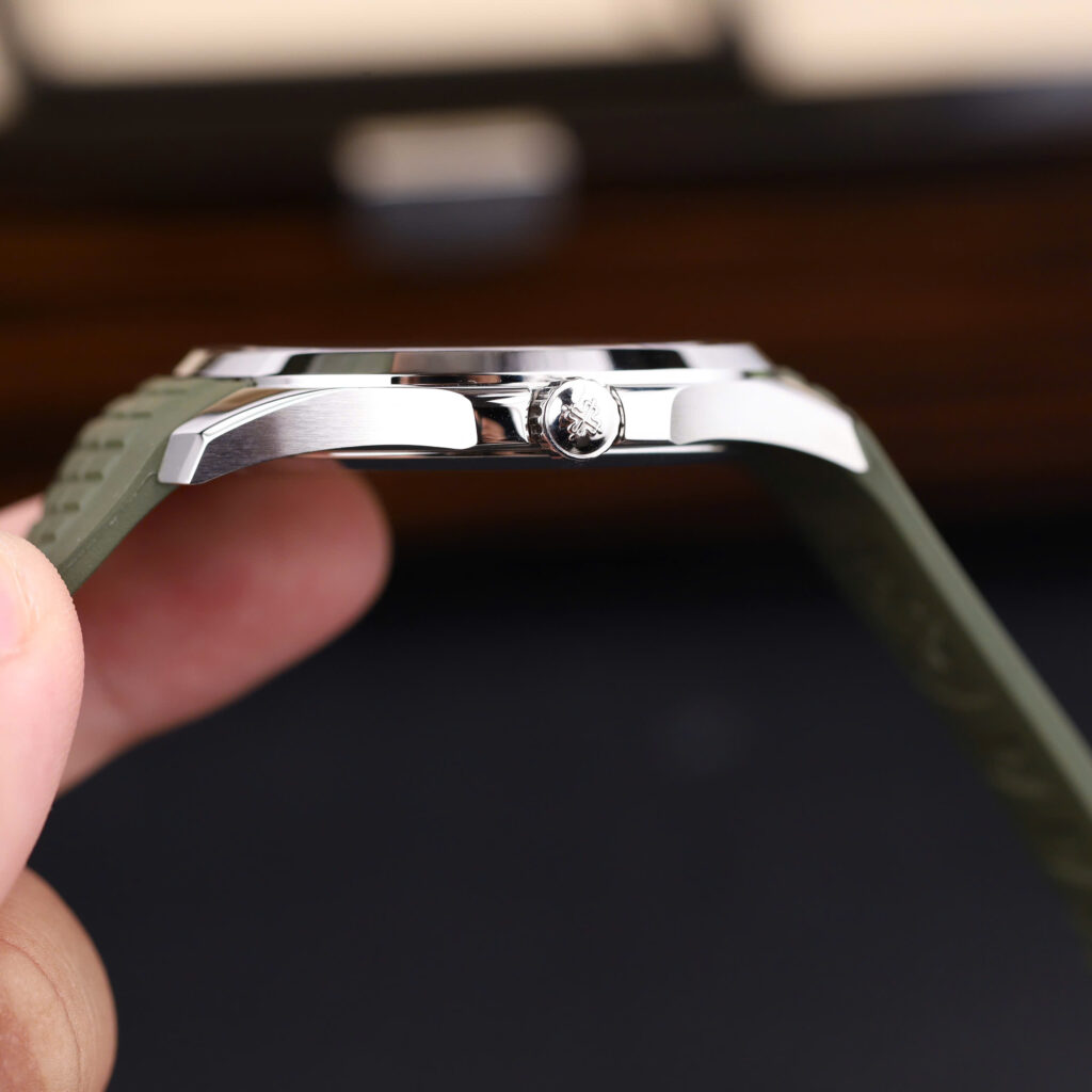 Đồng hồ Patek Philippe Aquanaut 5168 Replica 11 mặt xanh quân đôi tinh chỉnh nhà máy 42,2mm (2)