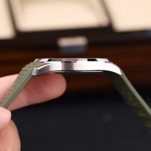 Đồng hồ Patek Philippe Aquanaut 5168 Replica 11 mặt xanh quân đôi tinh chỉnh nhà máy 42,2mm (2)