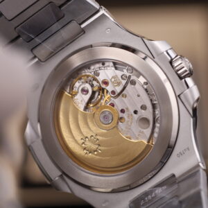 Đồng hồ Patek Philippe Aquanaut 5811 chế tác màu xanh blue tinh chỉnh full chi tiết chuẩn Auth 41mm (2)