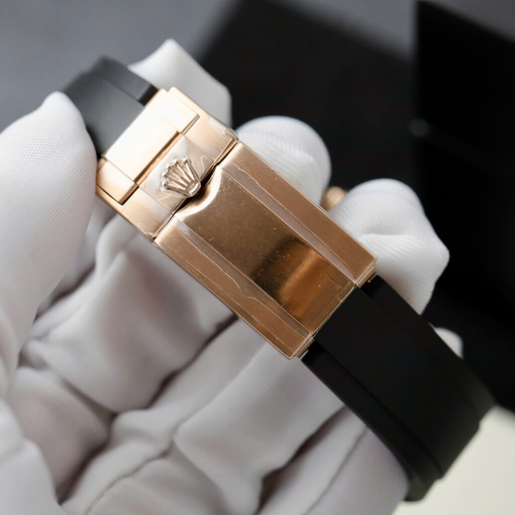 Đồng hồ Rolex Daytona Fake 1 1 mặt đen cọc số dạ quang 40mm (2)