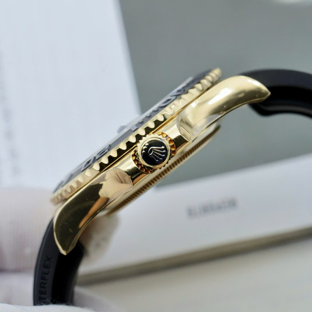 Đồng hồ Rolex Yacht-Master II Fake cao cấp vỏ mạ vàng mặt đen 42mm (2)