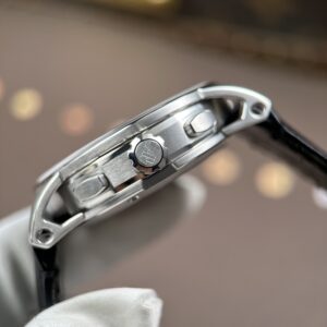 Đồng hồ Audemars Piguet Code 11.59 Replica 11 mặt số màu đen dây da nhà máy APS 41mm (1)