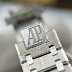 Đồng hồ Audemars Piguet Royal Oak Extra-thin Jumbo 16202 Replica 11 mặt màu đỏ đô máy cơ Thuỵ Sỹ ZF 39mm (2)