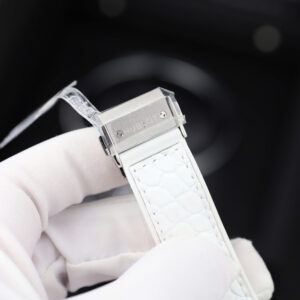 Đồng hồ Hublot Classic Fusion Fake 11 màu trắng đính moissanite HongKong 38mm (2)