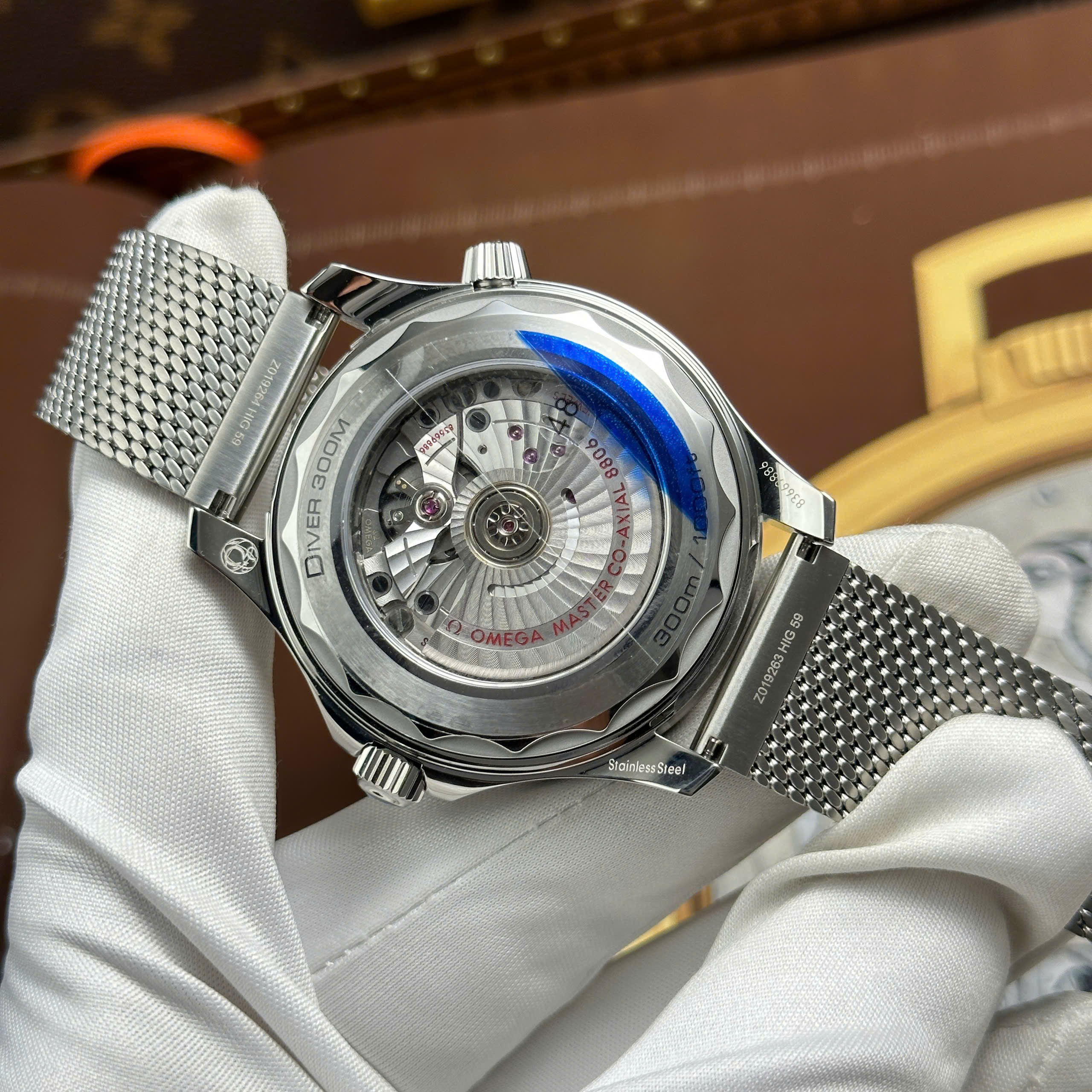 Đồng hồ Omega Seamaster Diver 300M Rep 11 mặt đen máy cơ Thuỵ Sỹ nhà máy VS 42mm (2) Đồng hồ Omega Seamaster Diver 300M Rep 11 mặt đen máy cơ Thuỵ Sỹ nhà máy VS 42mm (2)