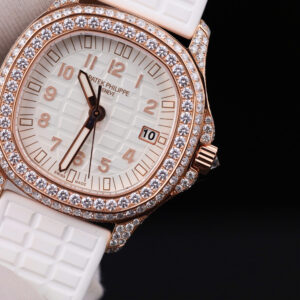 Đồng hồ Patek Philippe Aquanaut 5067 chế tác vỏ bọc vàng 18K đính full moissanite 35 (2)