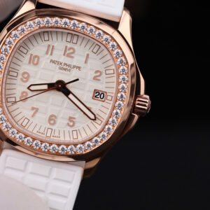Đồng hồ Patek Philippe Aquanaut 5067 chế tác vỏ bọc vàng 18K viền đính moissanite 35 (2)