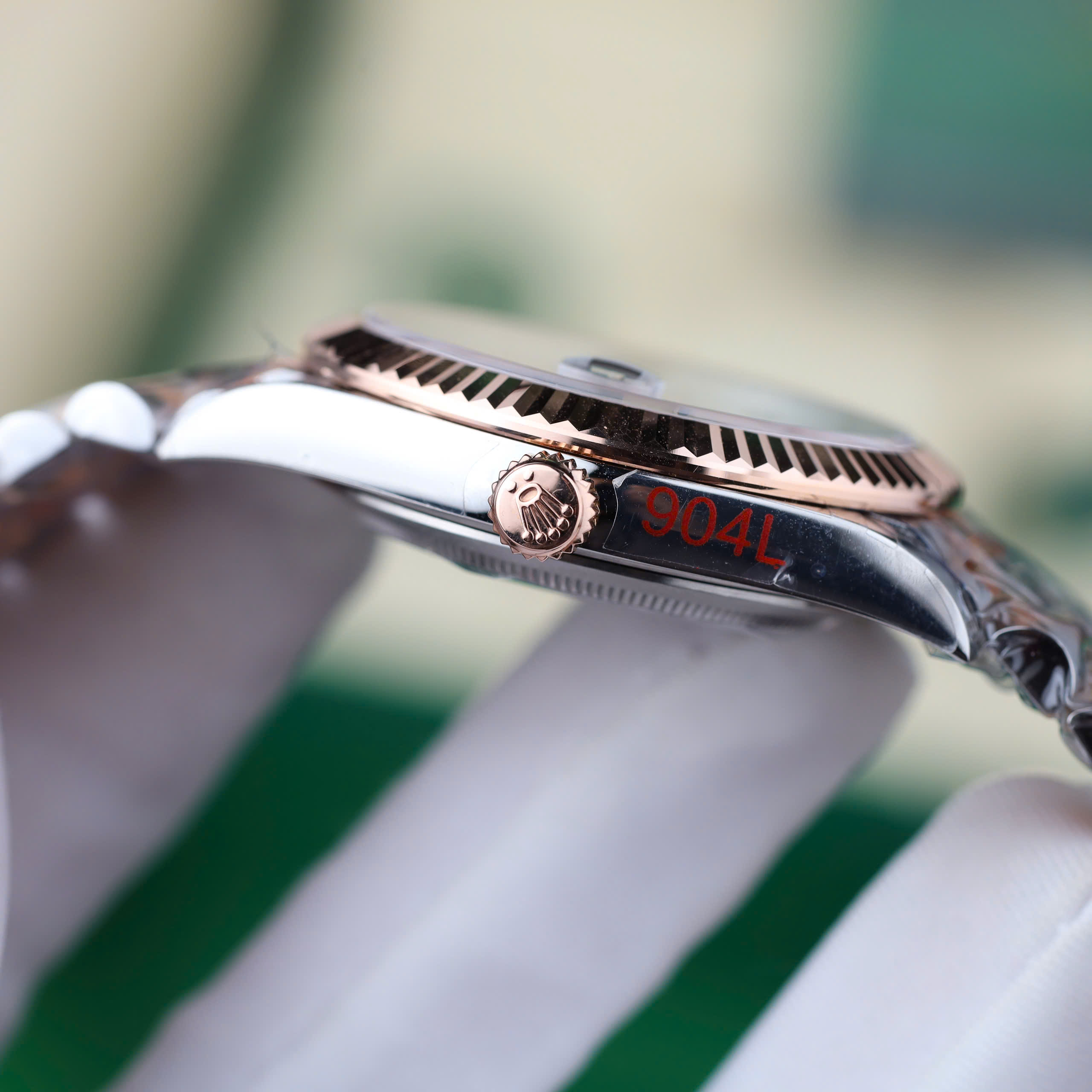 Đồng hồ Rolex DateJust mặt MOP chế tác bọc vàng hồng 18K nhà máy GM 41mm (2) Đồng hồ Rolex DateJust mặt MOP chế tác bọc vàng hồng 18K nhà máy GM 41mm (2)