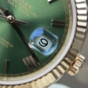 Đồng hồ Rolex Day-Date Rep 11 mặt xanh lá cây mạ vàng hồng nặng 212 gram xưởng RC 40mm (1)