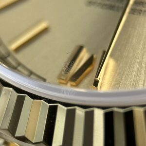 Đồng hồ Rolex Day-Date Rep cao cấp mặt vàng champagne nặng 212 gram bộ máy calibre 3255 xưởng RC 40mm (2)