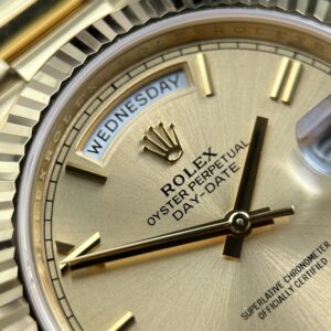 Đồng hồ Rolex Day-Date Rep cao cấp mặt vàng champagne nặng 212 gram bộ máy calibre 3255 xưởng RC 40mm (2)