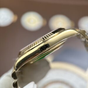 Đồng hồ Rolex Day-Date Replica 11 mặt số màu trắng trọng lượng nặng 212 gram nhà máy RC 40mm (2)