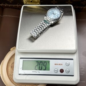 Đồng hồ Rolex Day-Date Replica 11 mặt xanh băng cọc số đá bộ máy calibre 3255 xưởng RC 40mm (2)