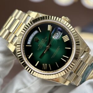 Đồng hồ Rolex Day-Date Replica 11 mặt xanh lá ombre trọng lượng nặng 212 gram nhà máy RC 40mm (1)