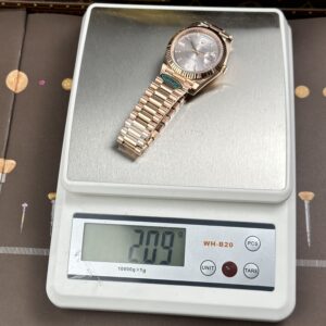 Đồng hồ Rolex Day-Date Replica cao cấp mặt bạc nặng 212 gram bộ máy calibre 3255 xưởng RC 40mm (2)