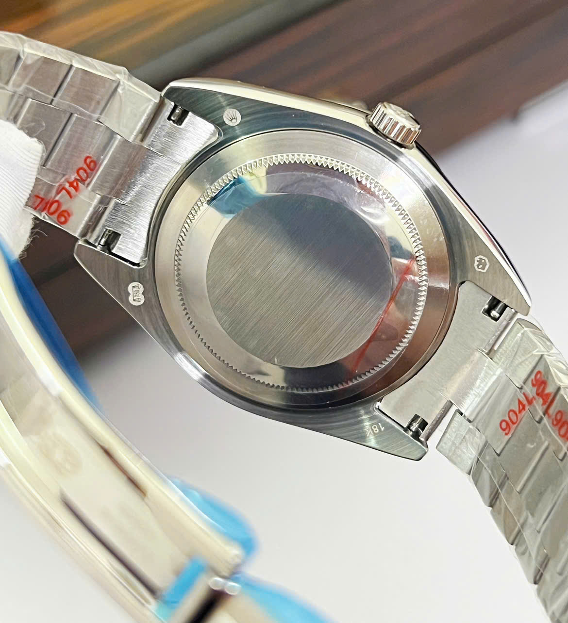 Đồng hồ Rolex Day-Date nam mặt xanh blue cọc số dạ quang fake cao cấp 40mm (7) Đồng hồ Rolex Day-Date nam mặt xanh blue cọc số dạ quang fake cao cấp 40mm