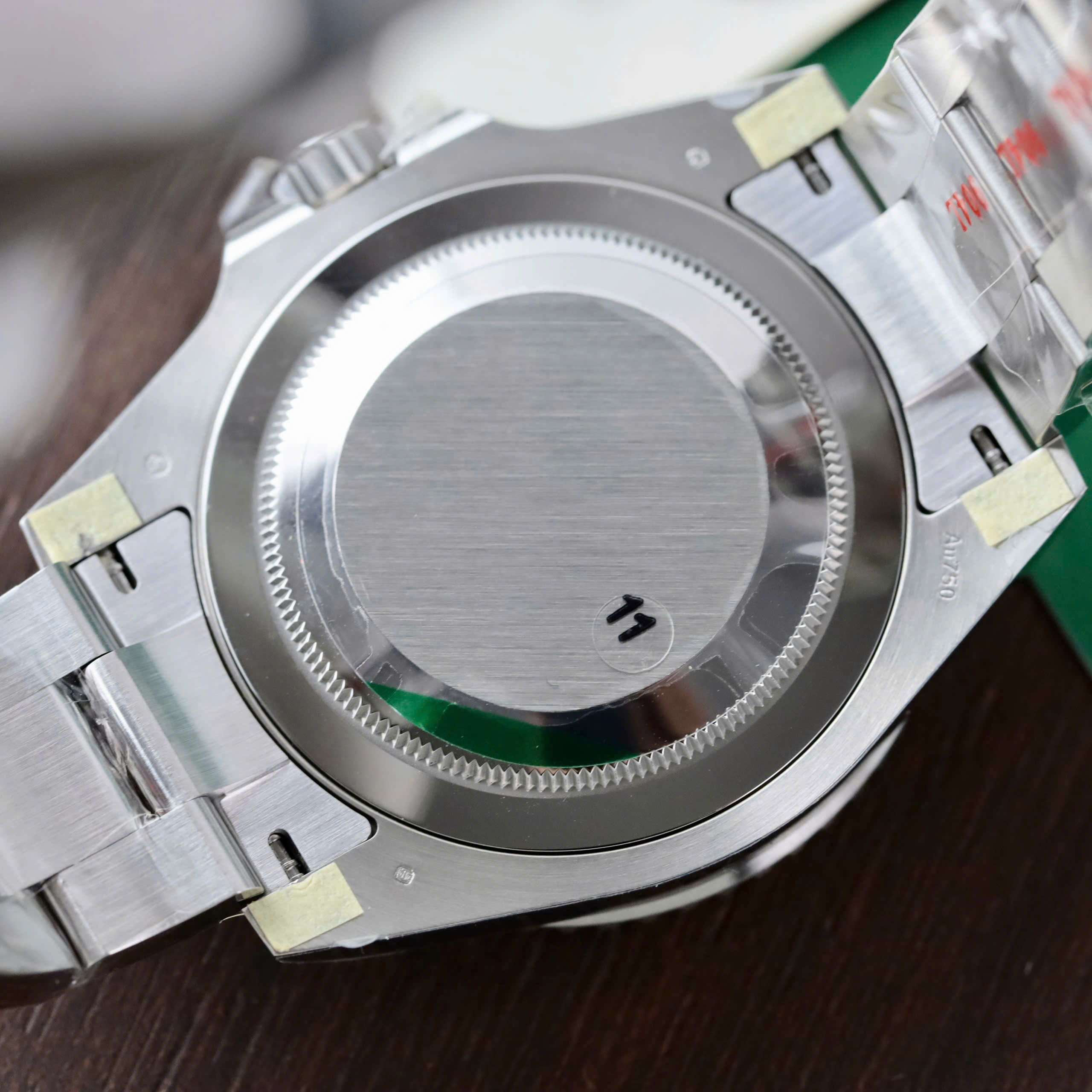Đồng hồ Rolex GMT-Master II 126729VTNR Replica 11 mặt xanh lá cây viền gốm xưởng VS 40mm (2) Đồng hồ Rolex GMT-Master II 126729VTNR Replica 11 mặt xanh lá cây viền gốm xưởng VS 40mm (1)