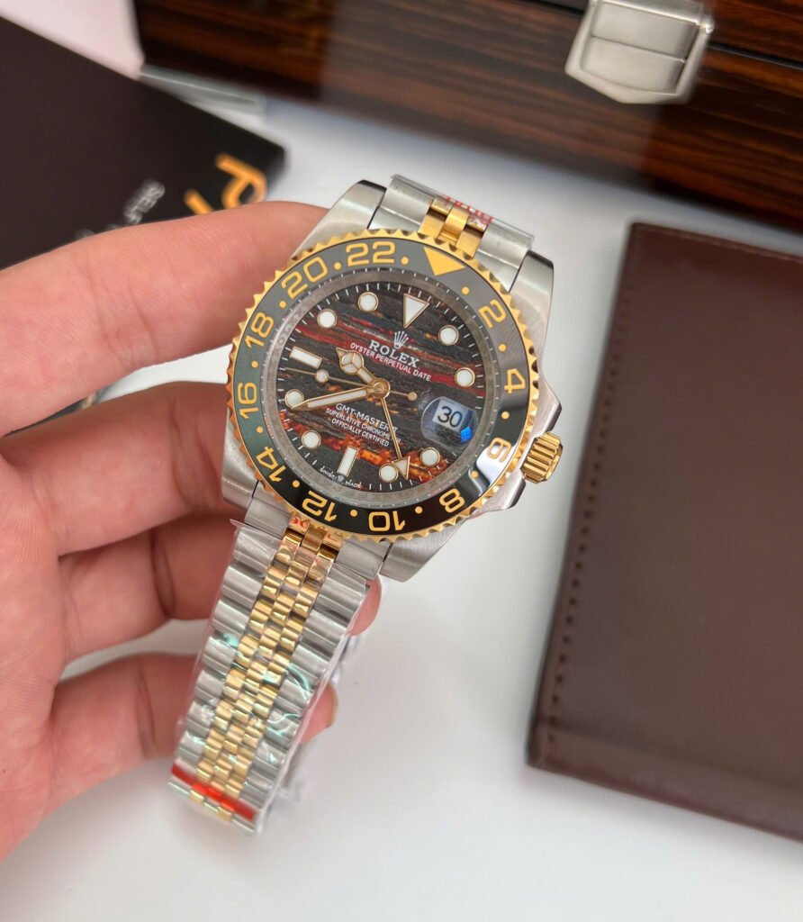 Đồng hồ Rolex GMT-Master II Nam demi mặt đá mắt hổ fake cao cấp 40mm