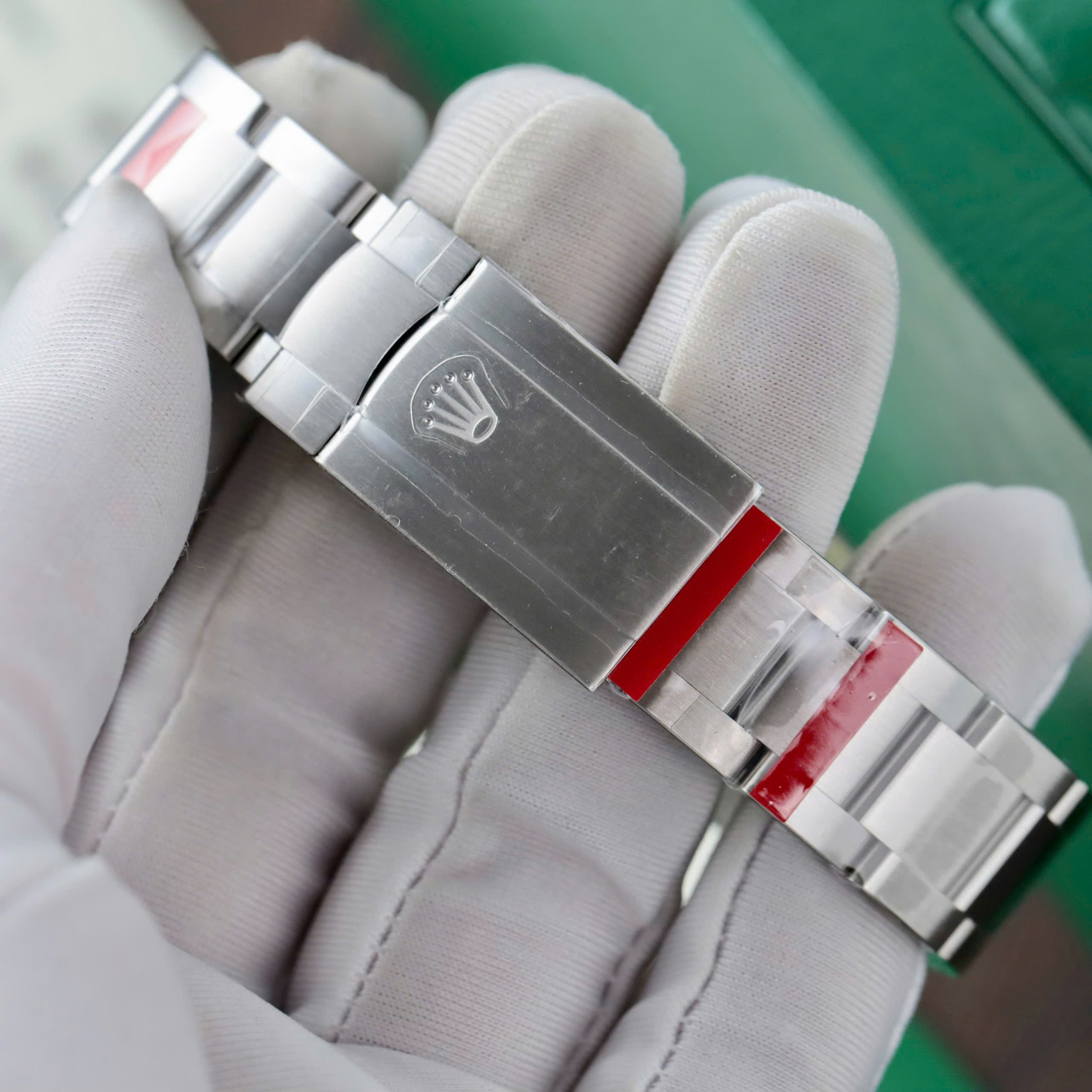 Đồng hồ Rolex Oyster Perpetual 126000 Replica 11 mặt xanh dương dây kim loại xưởng VS 36mm (2) Đồng hồ Rolex Oyster Perpetual 126000 Replica 11 mặt xanh dương dây kim loại xưởng VS 36mm (2)