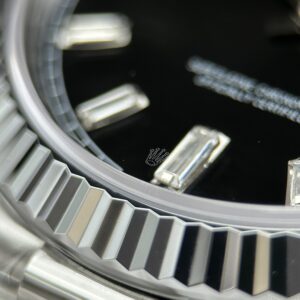 Đồng hồ Rolex Replica cao cấp Day-Date mặt đen nặng 212 gram bộ máy calibre 3255 xưởng RC 40mm